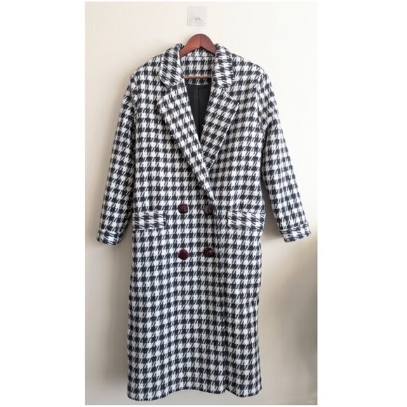 Le Chateau Black and White Houndstooth Coat - Picture 1 of 10